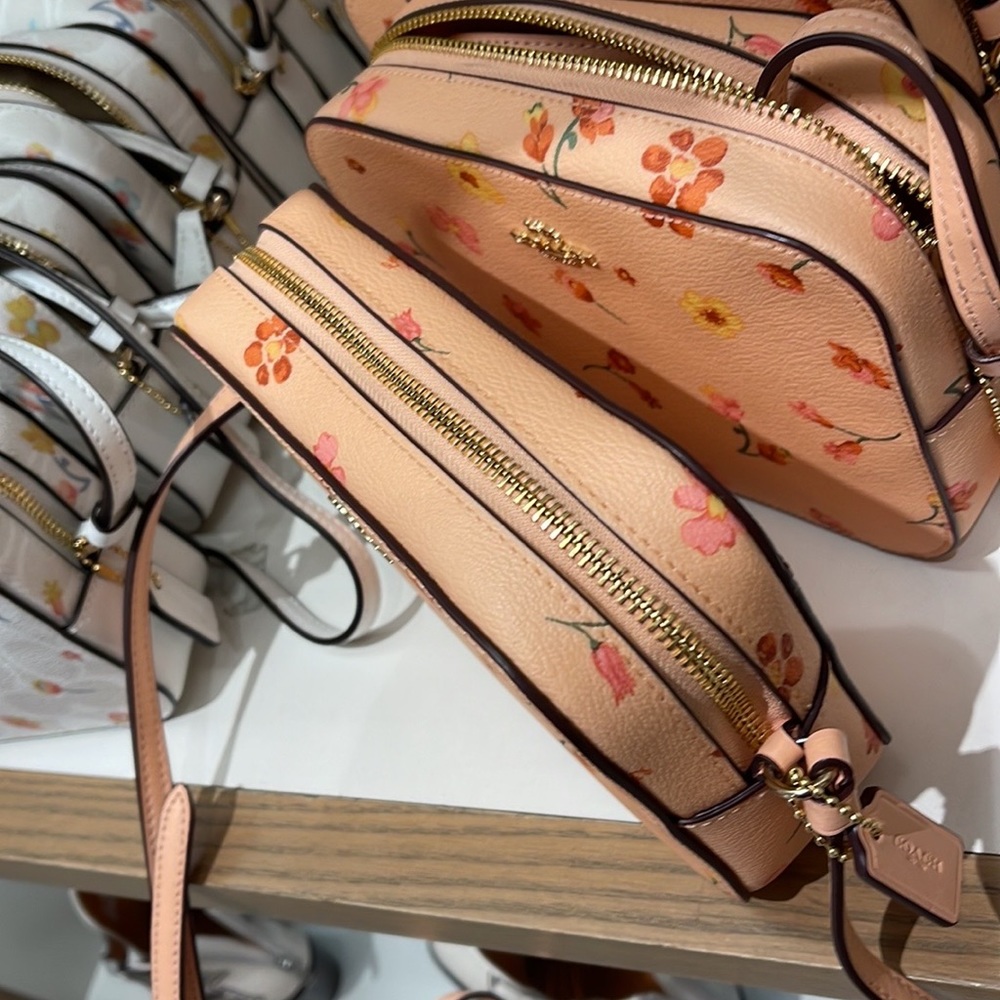Coach c8699 Mini Camera Bag With Mystical Floral Print Faded Blush Multi - Picture 4 of 16